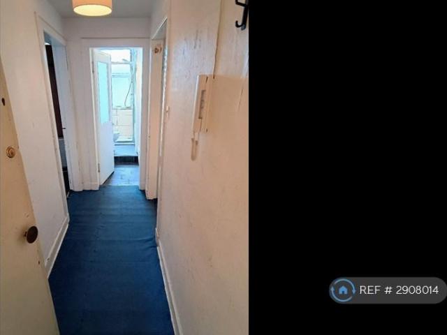 Flat for rent in Comiston, Scotland