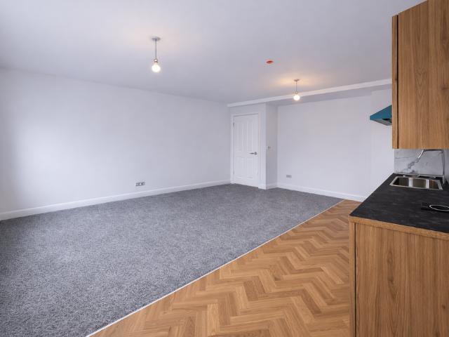 Flat for rent in Stow Hill, Wales