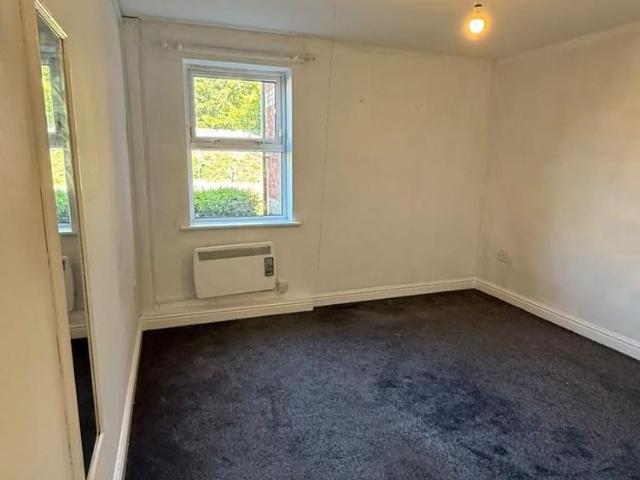 Apartment for rent in Ardsley, Barnsley