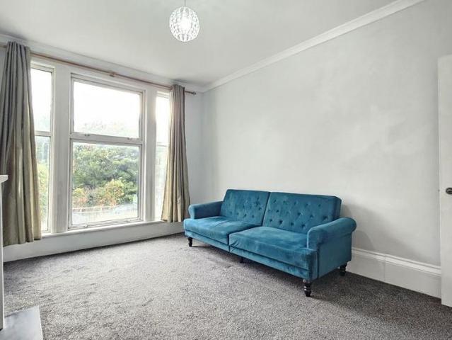 Apartment for rent in Greenhithe, Dartford