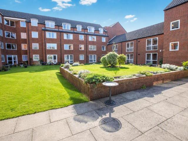 Flat for rent in Spring Vale, Hampshire