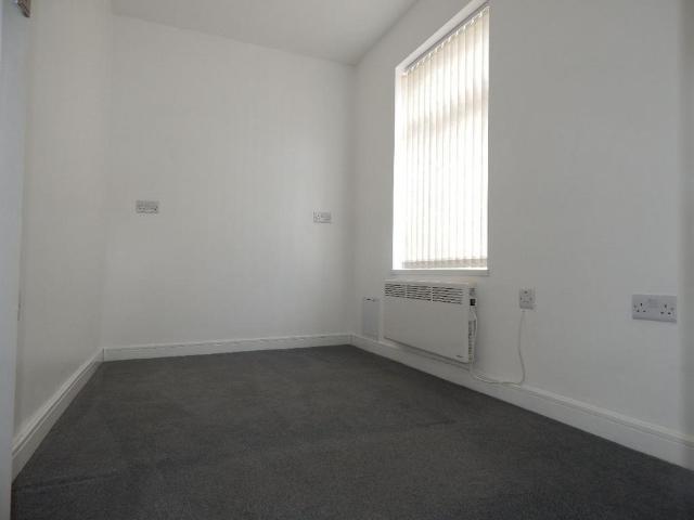 Flat for rent in Firthcliffe, Heckmondwike