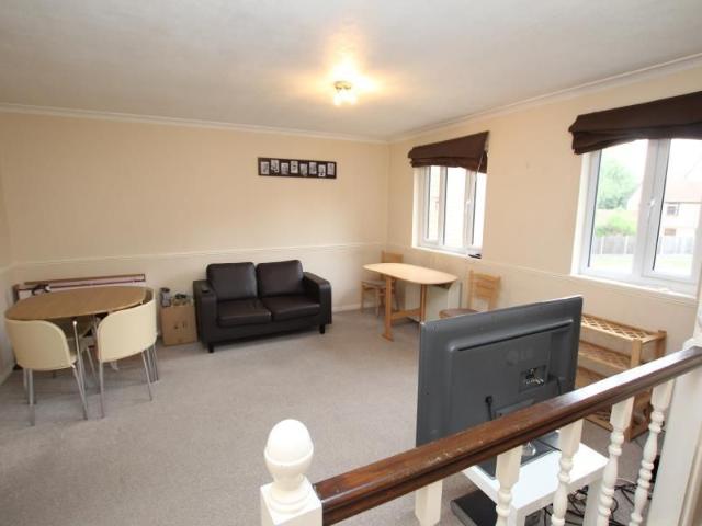 Apartment for rent in Horsell, Woking