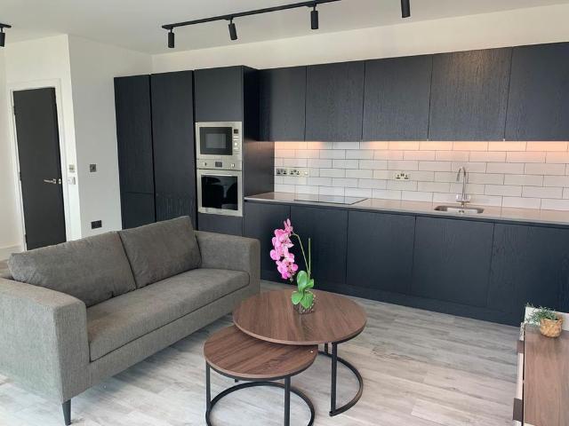 Apartment for rent in London Borough of Ealing, Greater London