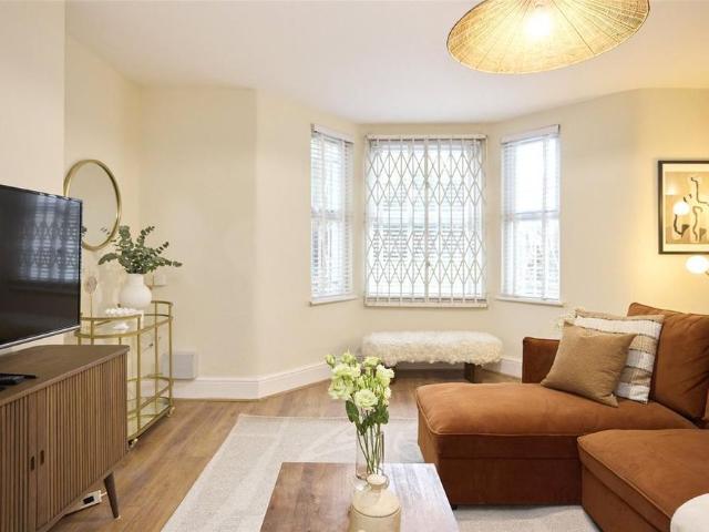 Apartment for rent in Holloway, Greater London