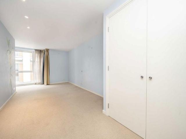 Apartment for rent in Blackfriars, Lyons