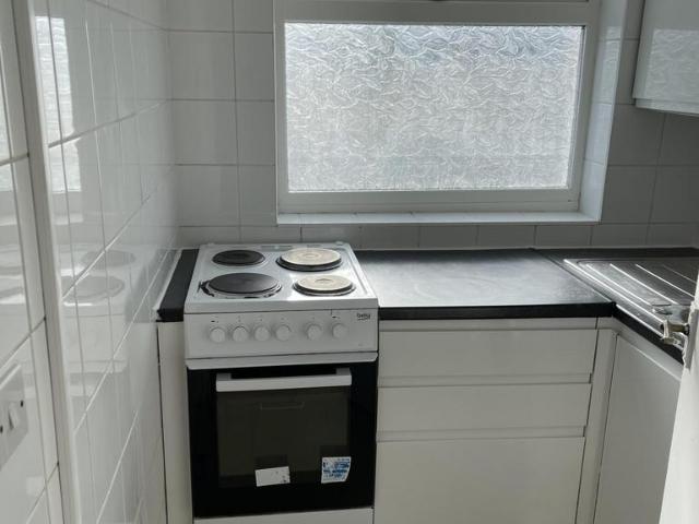 Flat for rent in London Borough of Hounslow, Osterley