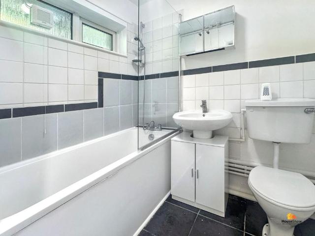 Flat for rent in Castlefield, Cressex