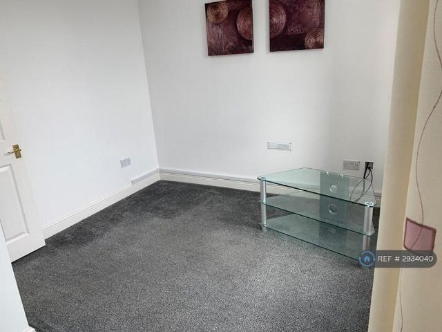 Apartment for rent in Whittington Moor, Loundsley Green