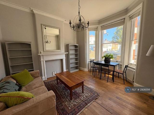 Apartment for rent in Fulham, Greater London
