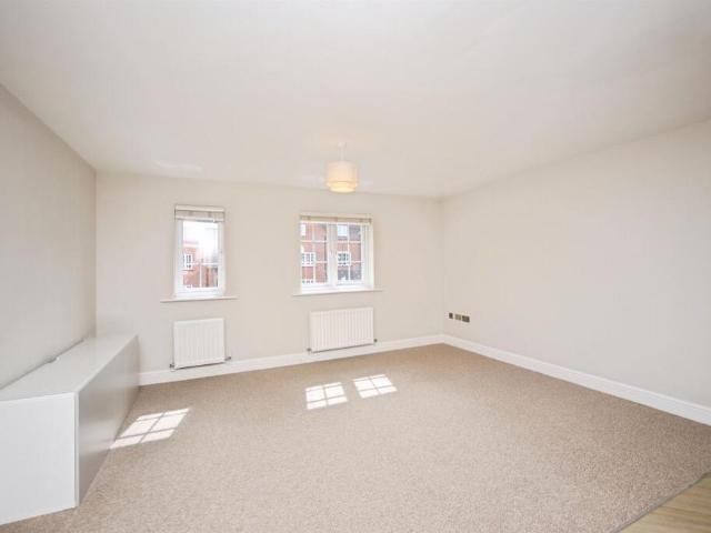 Apartment for rent in Elmdon, West Midlands