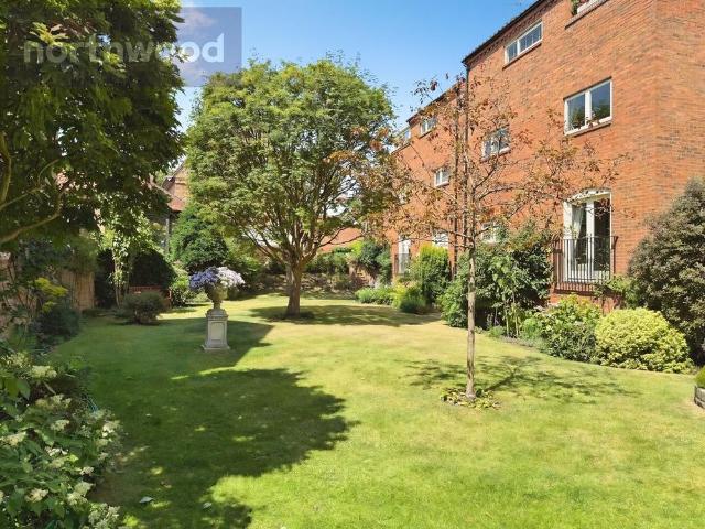Apartment for rent in High Field, York
