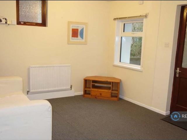 Apartment for rent in Stow Hill, Wales
