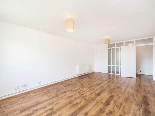 Apartment for rent in Finchley, Greater London