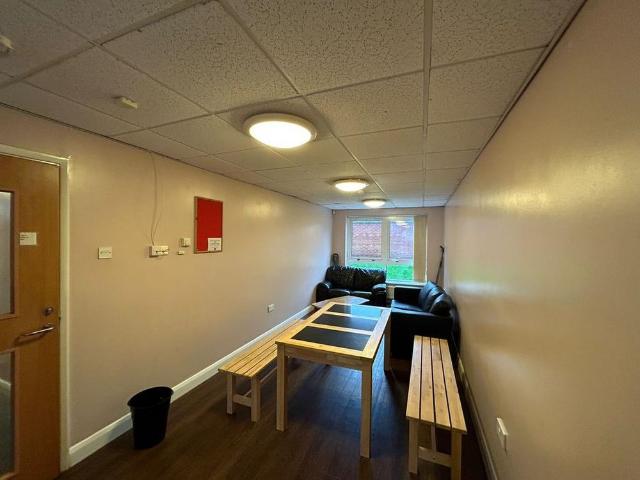 Apartment for rent in Sydenham, Green Close