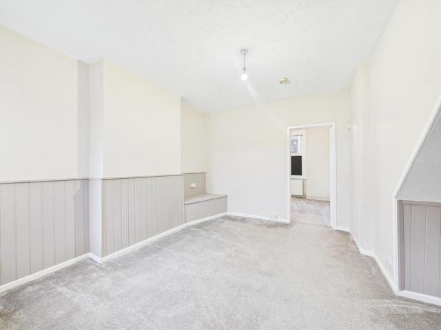 Apartment for rent in Wotton, Gloucester