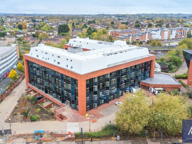 Flat for rent in Walton, Aylesbury