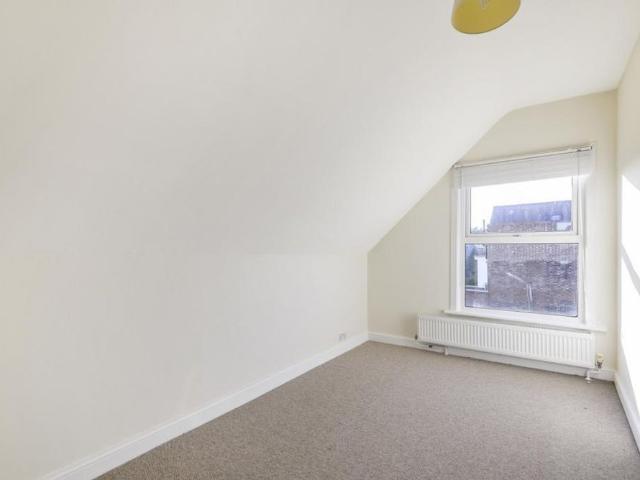 Apartment for rent in Friern Barnet, Greater London