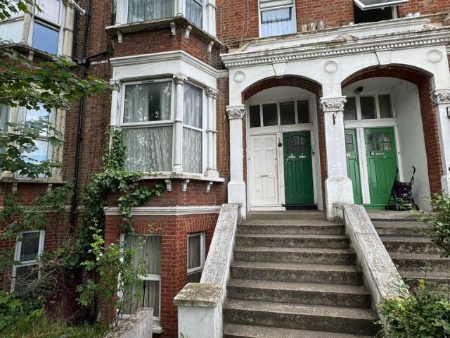 Flat for rent in Leytonstone, Greater London