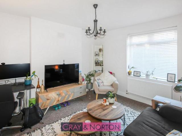 Apartment for rent in London Borough of Croydon, Addiscombe