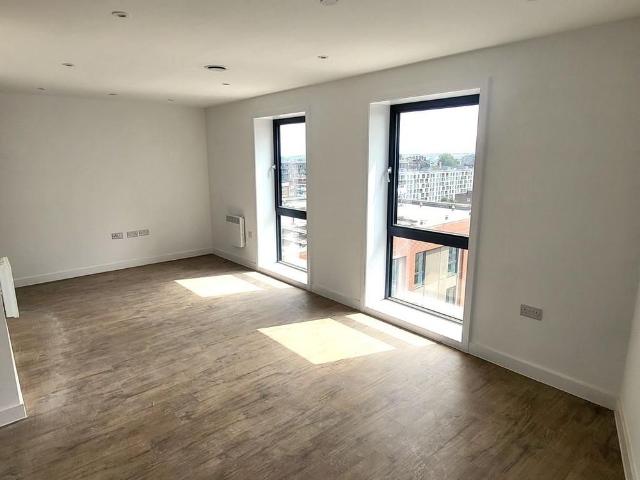 Apartment for rent in Richmond Hill, West Yorkshire