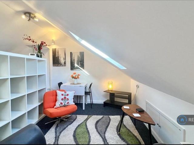 Flat for rent in Park Hill, Isle Of Man