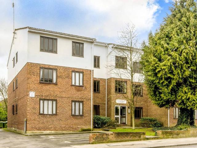 Flat for rent in New Barnet, Isle Of Man