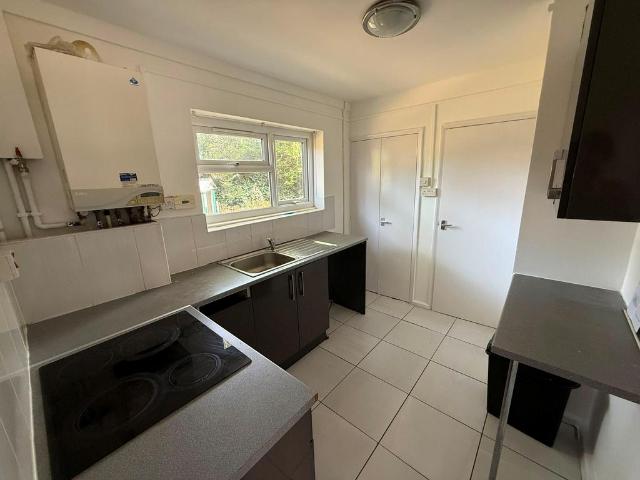 Flat for rent in Coseley, West Midlands