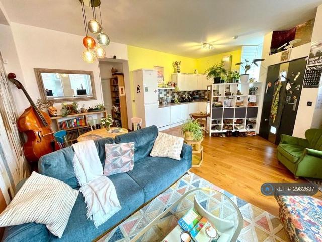 Apartment for rent in Spring Park, Luton