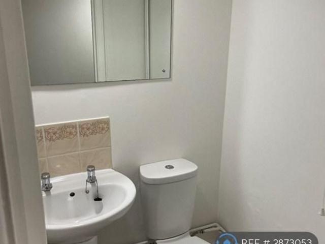 Apartment for rent in Midway, Kent