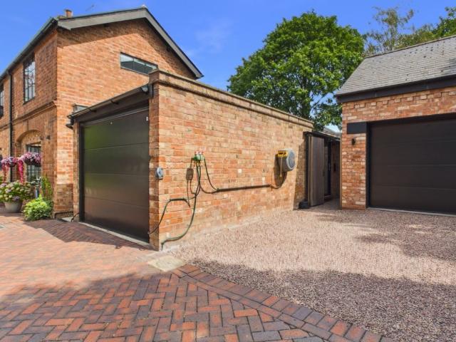 Apartment for rent in Milverton, Green Close