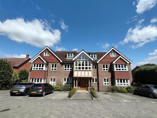 Flat for rent in Cross In Hand, East Sussex