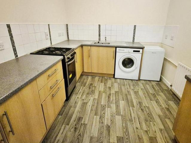 Apartment for rent in Cimla, Neath