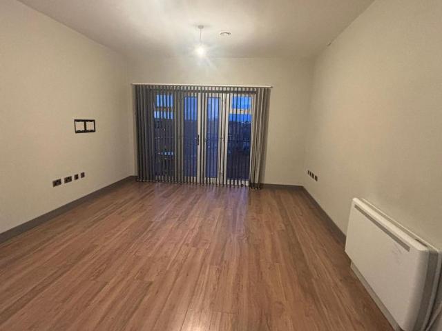 Apartment for rent in Kings Farm, Hamerton
