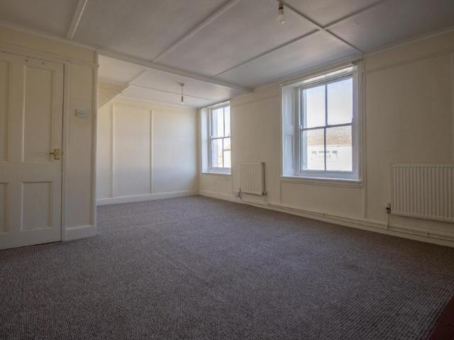 Flat for rent in Brookville, Isle Of Man