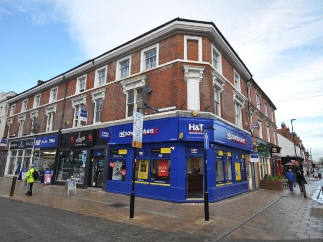 Flat for rent in Beamhurst, Staffordshire