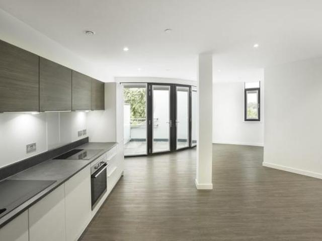 Flat for rent in Easthampstead, Bracknell