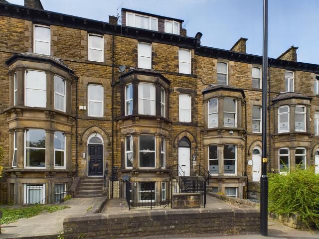 Flat for rent in Low Harrogate, Harrogate