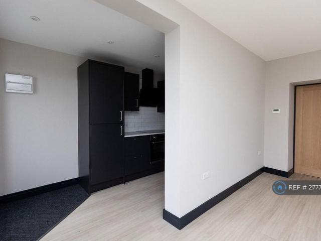 Apartment for rent in Crookes, Isle Of Man