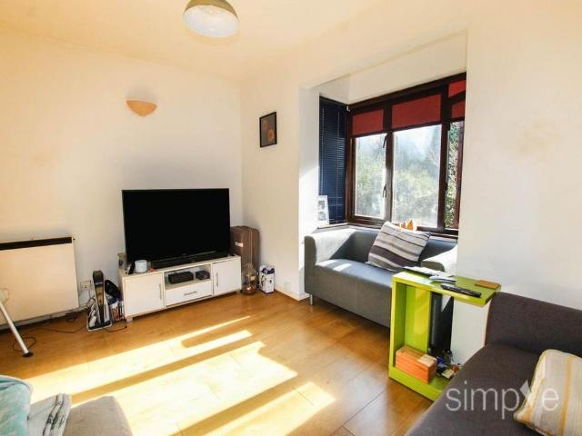 Apartment for rent in Yeading, Greater London
