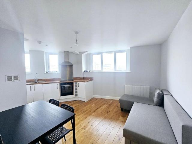 Apartment for rent in Bedford Place, Southampton