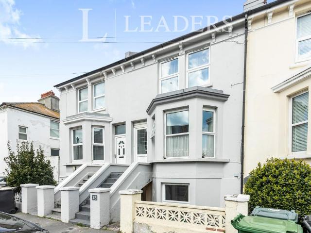 Flat for rent in Roselands, Eastbourne