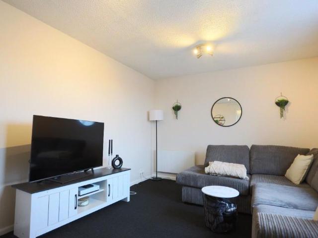 Apartment for rent in Gilmerton, Scotland