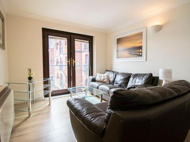 Apartment for rent in Canal Quarter, Cardiff