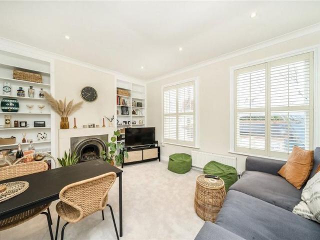 Apartment for rent in Fulham, Greater London