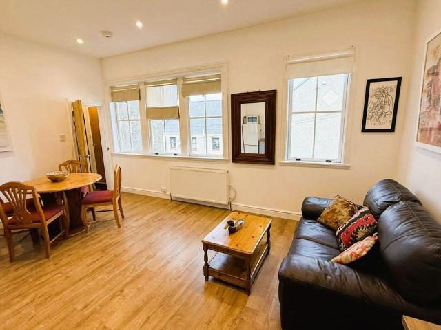Apartment for rent in Bellfield, Portobello