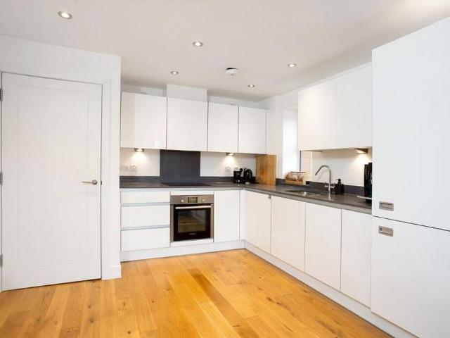 Apartment for rent in Navestock Side, Essex