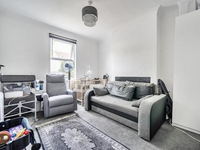 Apartment for rent in Worthing, West Sussex