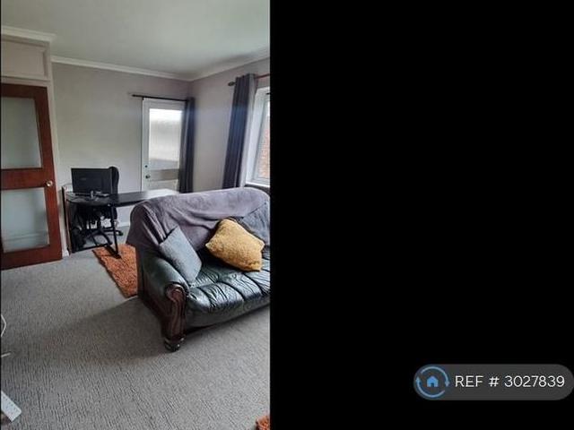 Apartment for rent in Kings Hill, Colliers End
