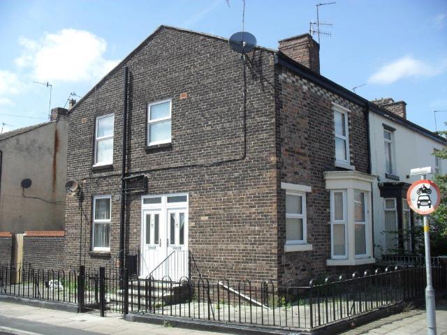 Flat for rent in Bootle, Sefton
